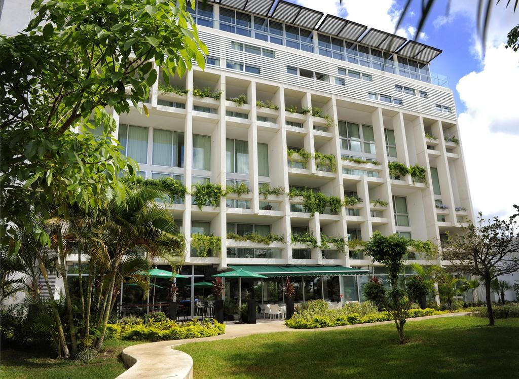 Meson De La Luna Hotel & Spa Mérida Zewnętrze zdjęcie